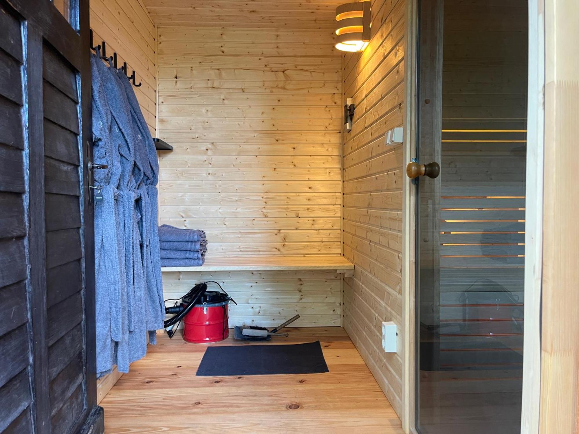 Romantisches Studio Am Waldesrand Mit Gartensauna Schwarz 외부 사진